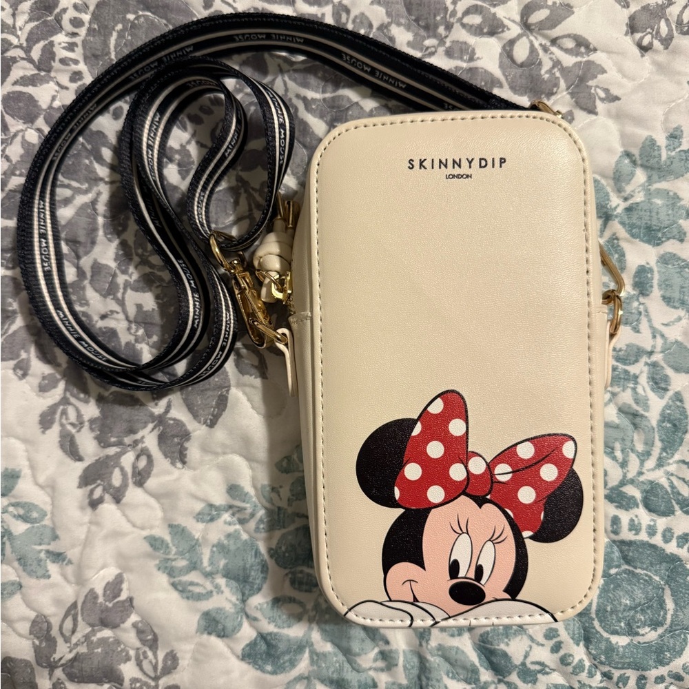 Skinnydip London Cream Crossbody Bag with Minnie Mouse Design